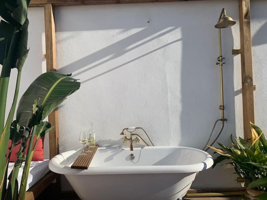 Ferienwohnung Cosy Loft With Amazing Terrace & Spectacular Views Granada Exterior foto