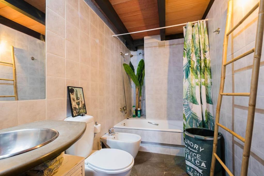 Ferienwohnung Cosy Loft With Amazing Terrace & Spectacular Views Granada Exterior foto