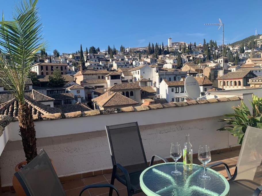Ferienwohnung Cosy Loft With Amazing Terrace & Spectacular Views Granada Exterior foto